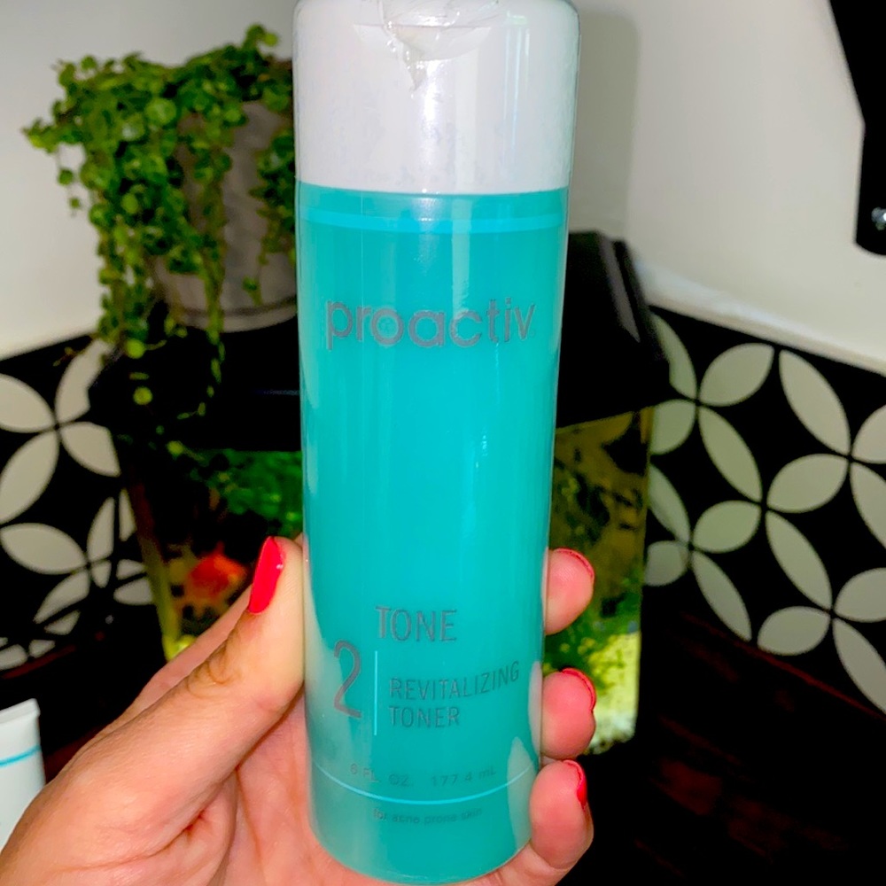Proactiv Step 2: Revitalizing Toner 6oz.